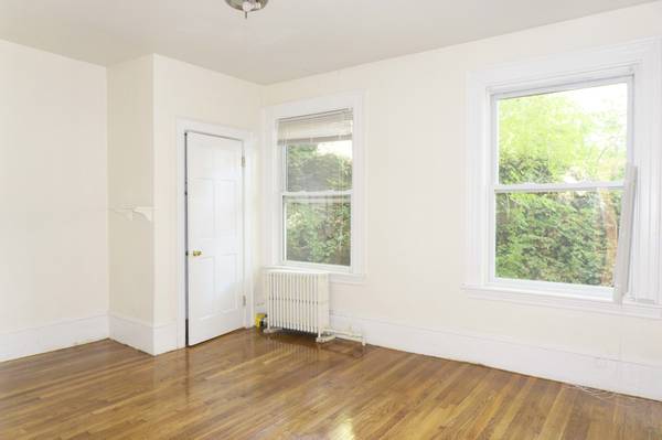 $5,400 / 5br - Brighton 5 Bed/2 Bath | Commonwealth Ave (Brighton)64294652956417124