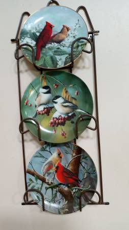 Ceramic bird plates 1