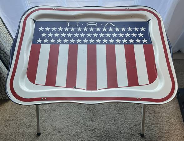 USED Vintage Red White & Blue USA Steel TV / Serving Tray with Legs 1