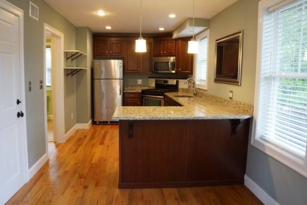 $3,599 / 3br - 1410ft2 - Totalmente Restaurado, 3 Habitaciones, 2 Baños, Electrodomésticos de Alta Eficiencia y Bombas de Calor (Salem)63655335424001122