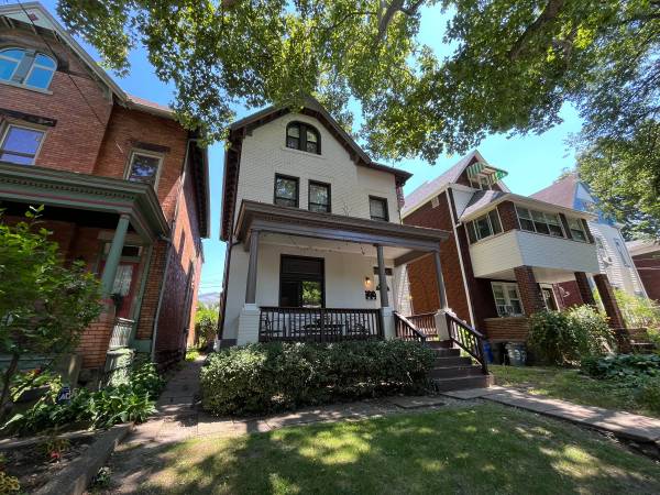 Parking Space Available in Shadyside! 1