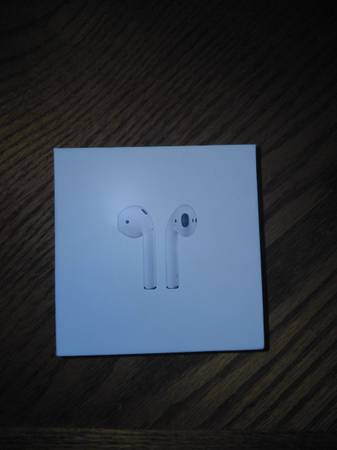 Apple airpods 2nd generation 1