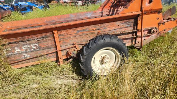 Manure Spreader 1