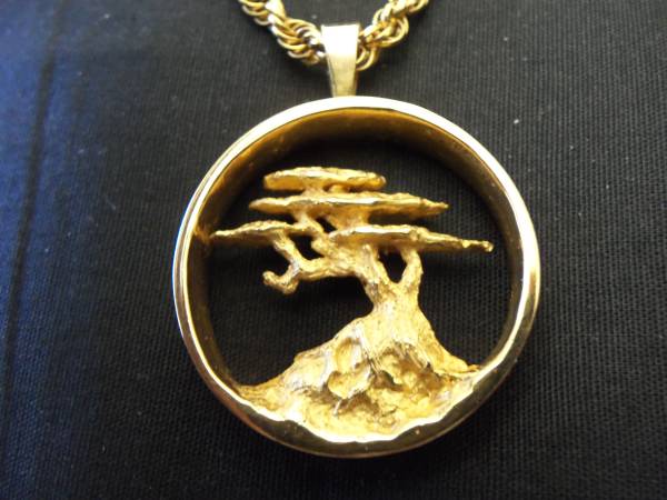 Gorgeous 14k Solid Gold Lone Cypress Necklace 1
