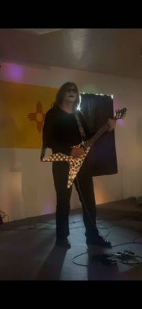 Bassist and drummer wanted for metal band (Taos)