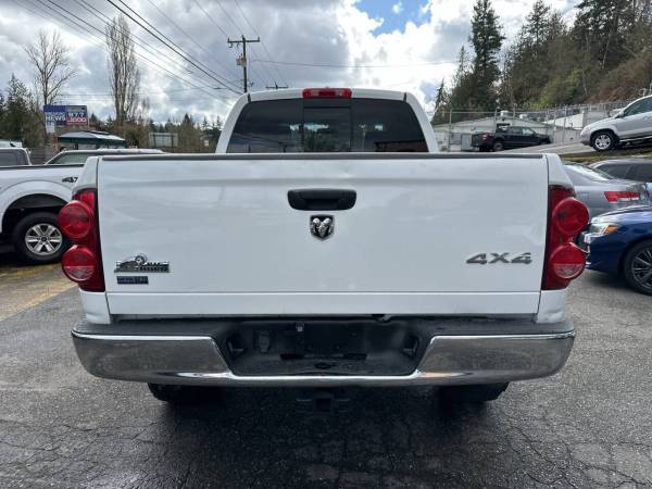Camion Dodge Ram 2500 Diesel 4x4 4WD 2008 ST  4 puertas Cabina Cuádruple 6.3 pies. SB P - $17,991 (Trucks Plus NW)63623466208513123