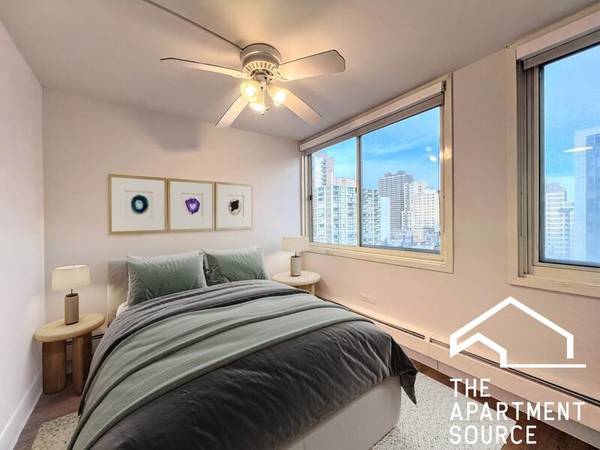 $1,725 / 500ft2 - Great Studio in Gold Coast (Chicago)63960148986371122