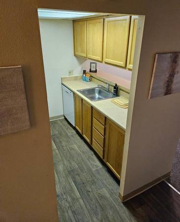 $1,703 / 1hab - 737ft2 - ¡Uno de un dormitorio asequible disponible! (Kent)63884892389379123