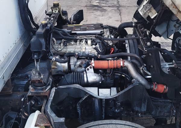 2017 Mitsubishi 14' Refrigerated - Photo 15