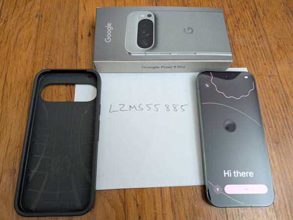 Google Pixel 9 Pro 256GB Hazel Smartphone w/ case - mint 1