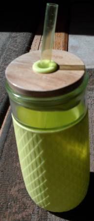 Ello Devon lime green glass w/ sleeve 1