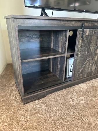 YITAHOME TV Stands for TV up to 65 Inch - LIKE NEW!!! - $10062918314070275123