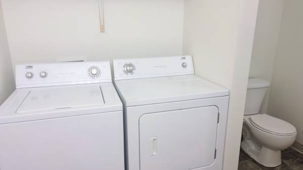 $1,305 / 1br - 852ft2 - El departamento de una habitación de tus sueños, a un precio que te encantará (Lebanon)63624829899779123