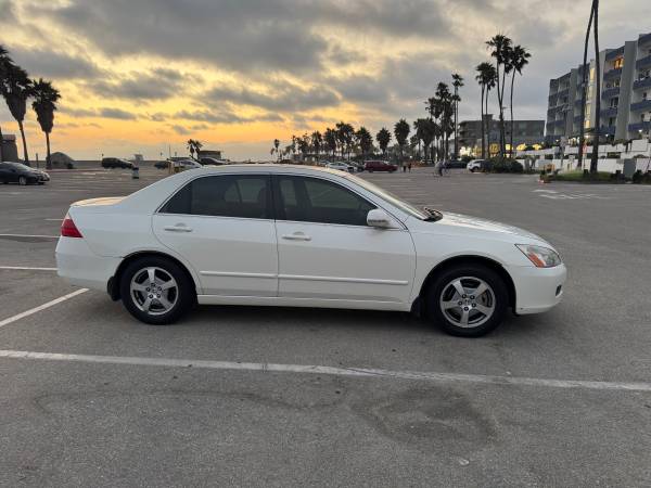 Honda Accord Híbrido 2007 - $3,600 (Venice beach)63618268030595122
