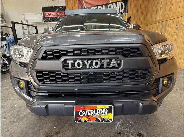 2018 Toyota Tacoma TRD Off-road - Photo 13