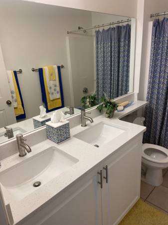 $2,139 / 3br - 3 BEDROOM 2 BATH APARTMENT AVAILABLE!!**$300 Off Your 1st Month's Rent (5333 SW 75th Street, Gainesville, FL.)63823035551747122