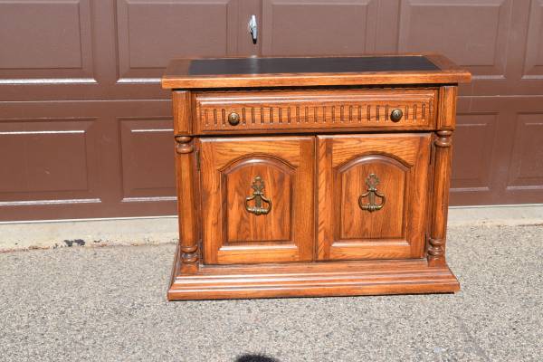 Serving Cart/ Small Buffet 1