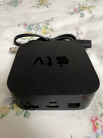 Apple TV HD 32GB Ethernet and Wifi - no remote 1