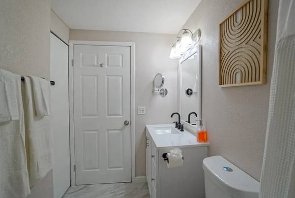 $550 / 1br - Habitación Privada Tranquila Con Baño – Área Amigable Para Mascotas 💖 (Huntsville)63801834676865121