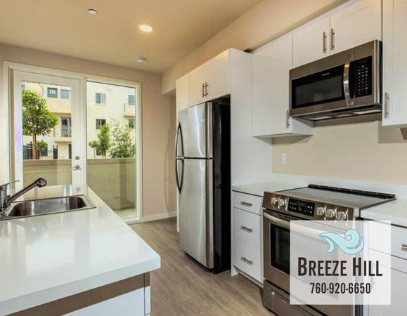 $3,045 / 2br - OBTÉN $1000 de AHORROS | Balcones, patios y terrazas (Vista)63701605586049120