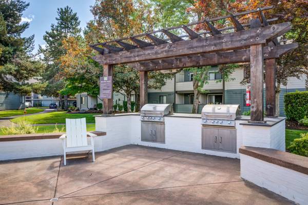 $1,993 / 3br - 1067ft2 - Private Patio/Balcony, 3B/2B, In Wilsonville (6600 Southwest Wilsonville Road, Wilsonville, OR)63914740482178124