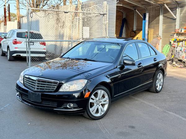 2011 Mercedes-Benz C-Class C 300 4MATIC 88.400 miles - $6,200 (Brooklyn)63654717714435122