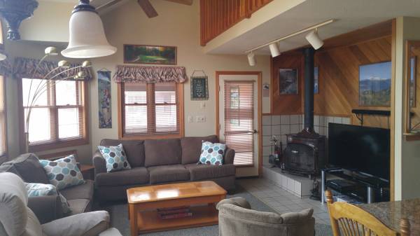 $160 / 3br - 1500ft2 - White Mountains Vacation Home w/pool  Available starting Sept 7th (Woodstock, NH)63656196062467122