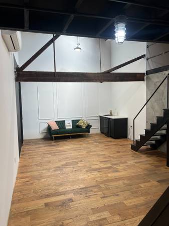$2,675 / 860ft2 - Espacioso Loft Industrial con Estilo – Ideal para Creativos (East Williamsburg)64212272985091122