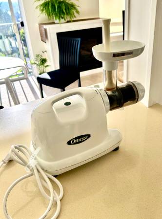 Juicer - Omega 1