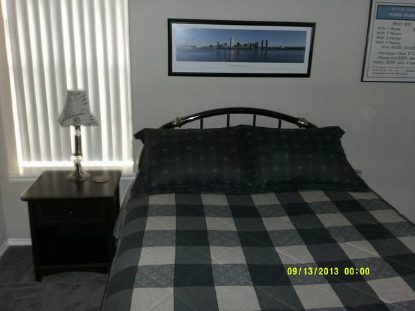 $650 All Bills Paid" Month to Month (No Lease) Room in Newer Home in B. A. (91st & Elm - SE. Tulsa)64054254951811123