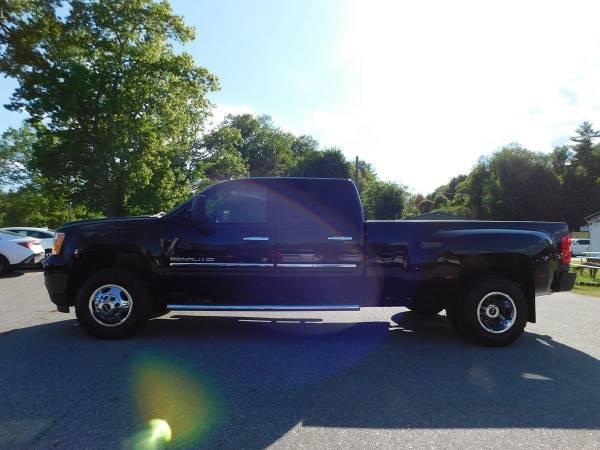 2011 GMC Sierra 3500HD - Photo 9
