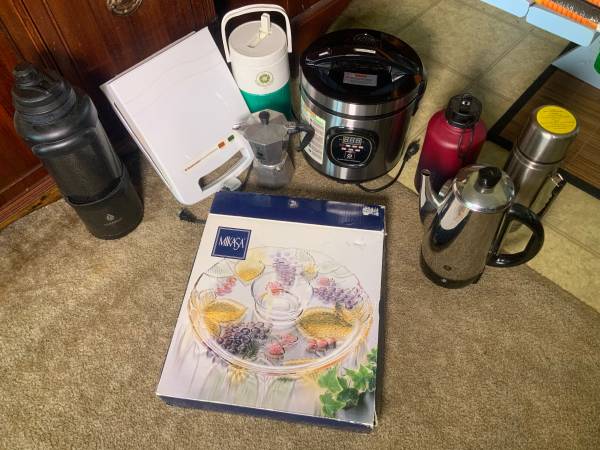 Kitchen lot 1