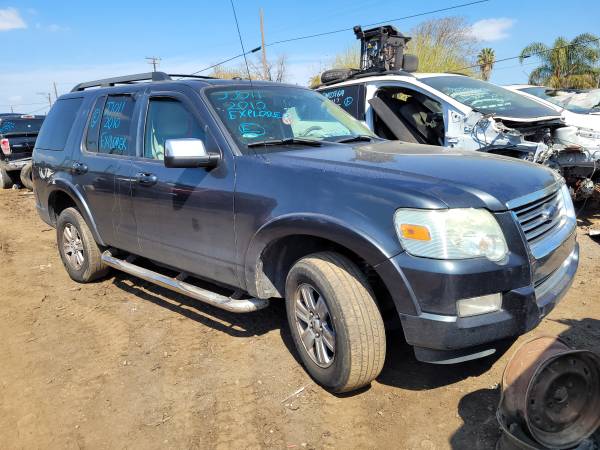 2010 Ford Explorer (Parting Out) (Modesto)62918238847105120
