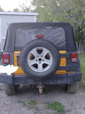 2012 Jeep Wrangler Sport 4x4 SUV 2D Manual EN VENTA - $13,000 (Creedmoor)63621898454019124