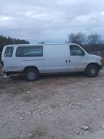 2005 Ford E250 5.4