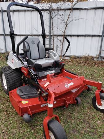 2020 Exmark Lazer Z E-Series 60" EFI Zero Turn Mower 1