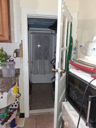 $559,900 / 5hab - Casa en venta (Somerset)63676381012609120