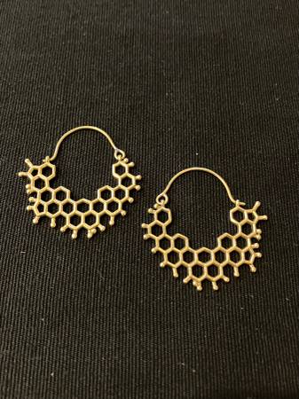 Honeycomb Molecule Earrings 1