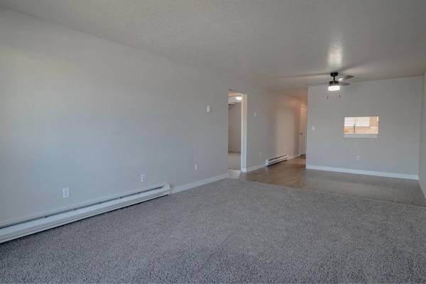 $1,375 / 2br - 892ft2 - Non-Smoking, Walk-In Closets, Covered Parking (Boise)63794945452931120