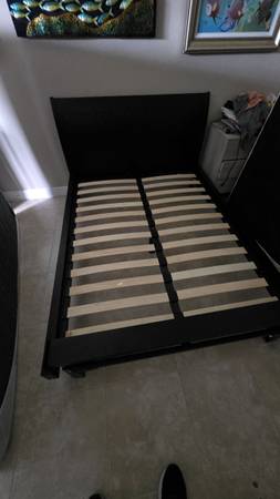 Queen bed 1