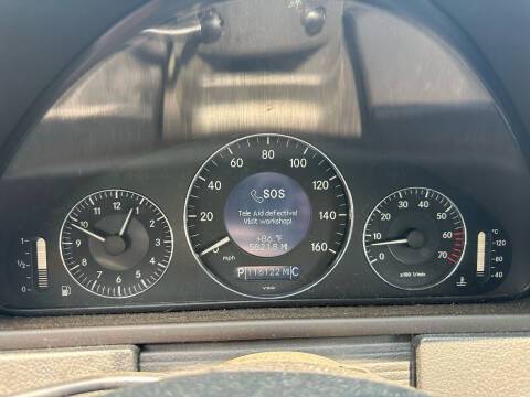 2004 Mercedes Benz CLK $5900 - $5,900 (Fredericksburg)63616633551489122