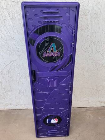 Diamond Backs Kids Locker 1