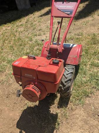 TROY BUILT TILLER 8 HP 1