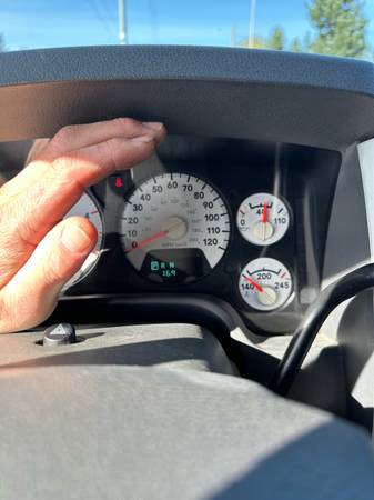 2006 RAM 2500 5.9c - Photo 10