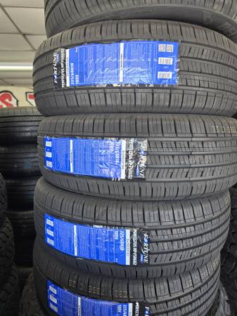 4 new tires 225.60.18 fortune perfectus 💯 % Tread Dot 2526 1