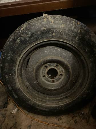S-10 chev spare tire 1
