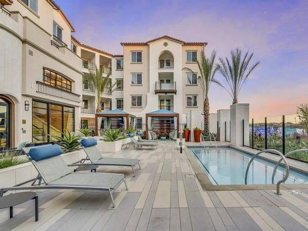$3,999 / 2br - 999ft2 - 5-Burner Gas Ranges, Gourmet Kitchens, Private Yoga & Spin Studio (San Diego)63663888303875120