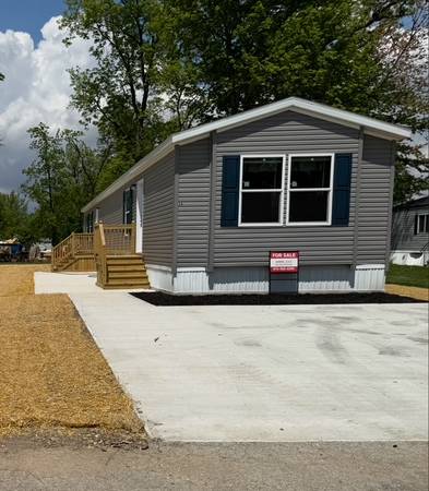 $129,000 / 3br - 1216ft2 - Brand New 3 Bed 2 Bath Shangri La MHC (Rochelle)63898732449539121