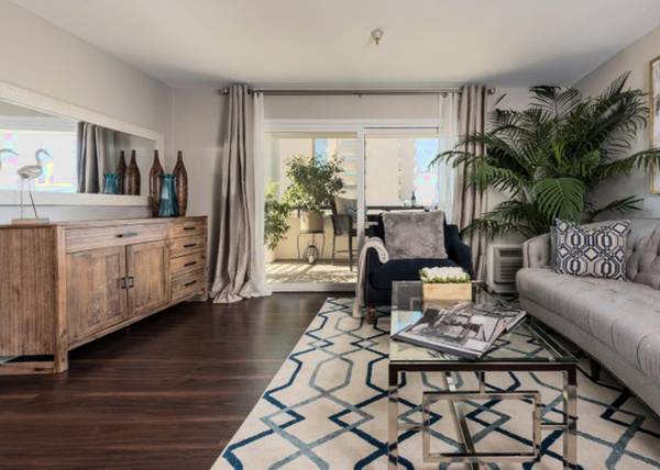 $2,495 / 1br - 1 MO FREE- CALL! - Pool & Lounge, Coffee Bar - Pets Welcome (Hillcrest)63657173649153121