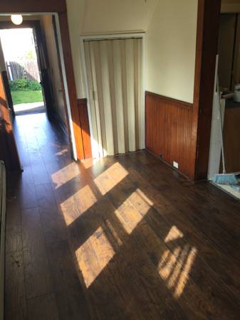 $1,275 / 1br - 550ft2 - Apartamento de 1 dormitorio en planta baja en Amesbury (Amesbury)63699353455363122